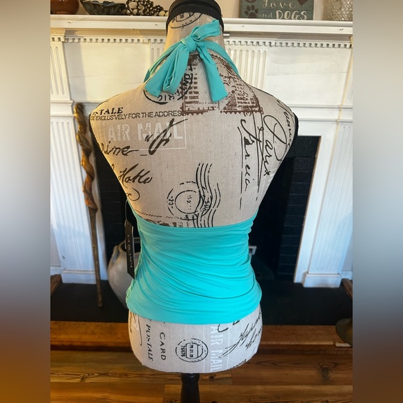 La Blanca Goddess Halter Bikini Top Ice Blue Sz 6 Small NWT Ruched Molded Cups - Picture 3 of 12